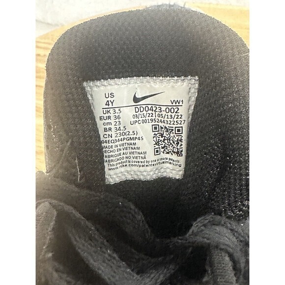 Nike Kids' Grade School LeBron Witness 6 Basketball Shoes Size 4 Youth - Picture 6 of 6